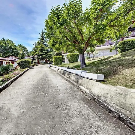 Holiday park Complex Fichoza