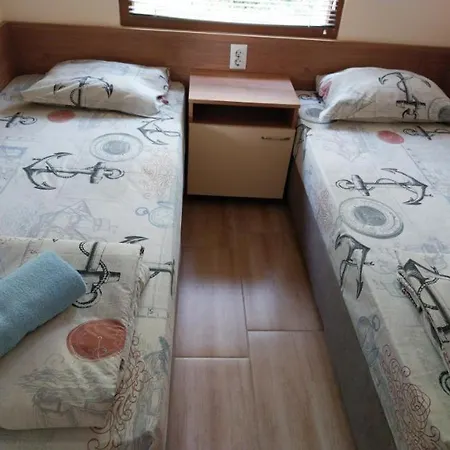 Complex Fichoza Feriepark 3*