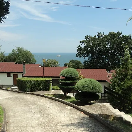 Holiday park Complex Fichoza 3*
