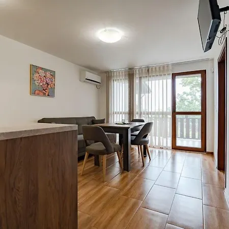 Tatil parkı Complex Fichoza 3*