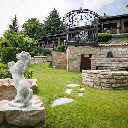 Complex Fichoza Holiday park